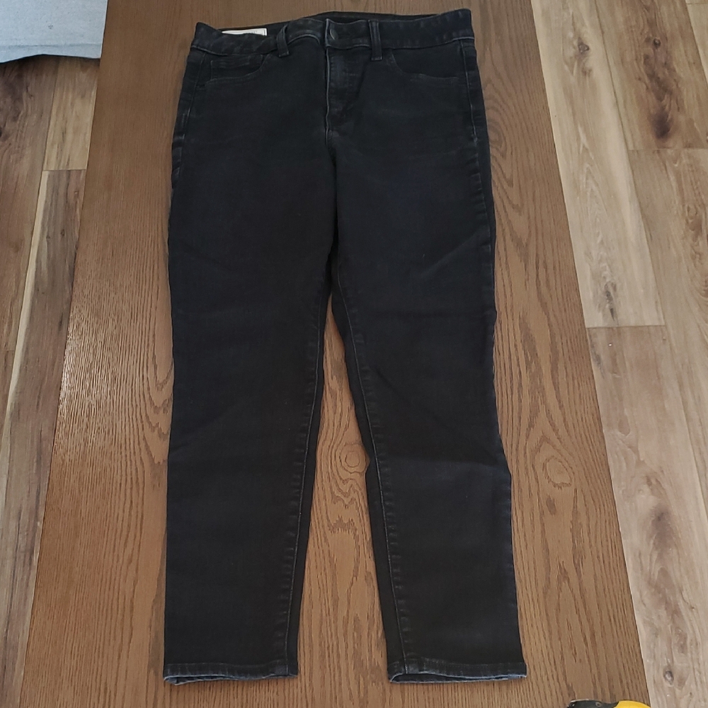 GAP Women's Black Skinny Jeans